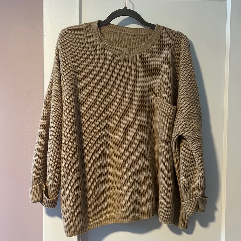 Nude knit Sweater with pocket